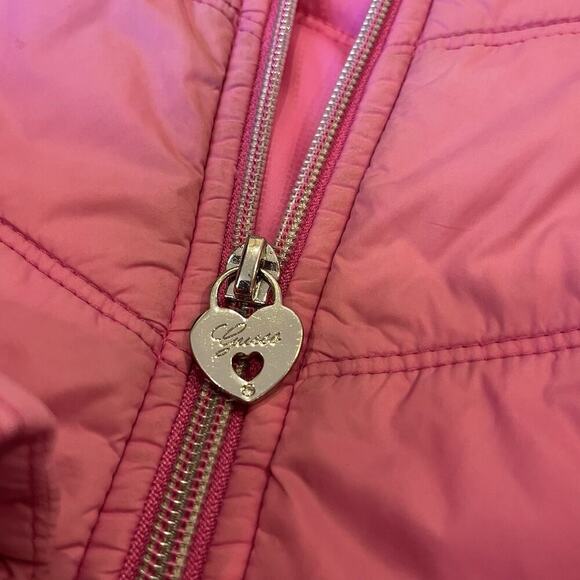 GUESS Pink Quilted Women’s Puffer Zip-Up Jacket Silver Heart Detail Size XL - Picture 5 of 12